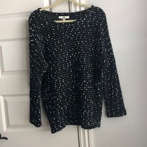 Ya black and White sweater